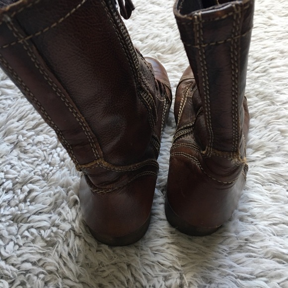 Brown Leather Steve Madden Troopa Combat Boots - Picture 5 of 9